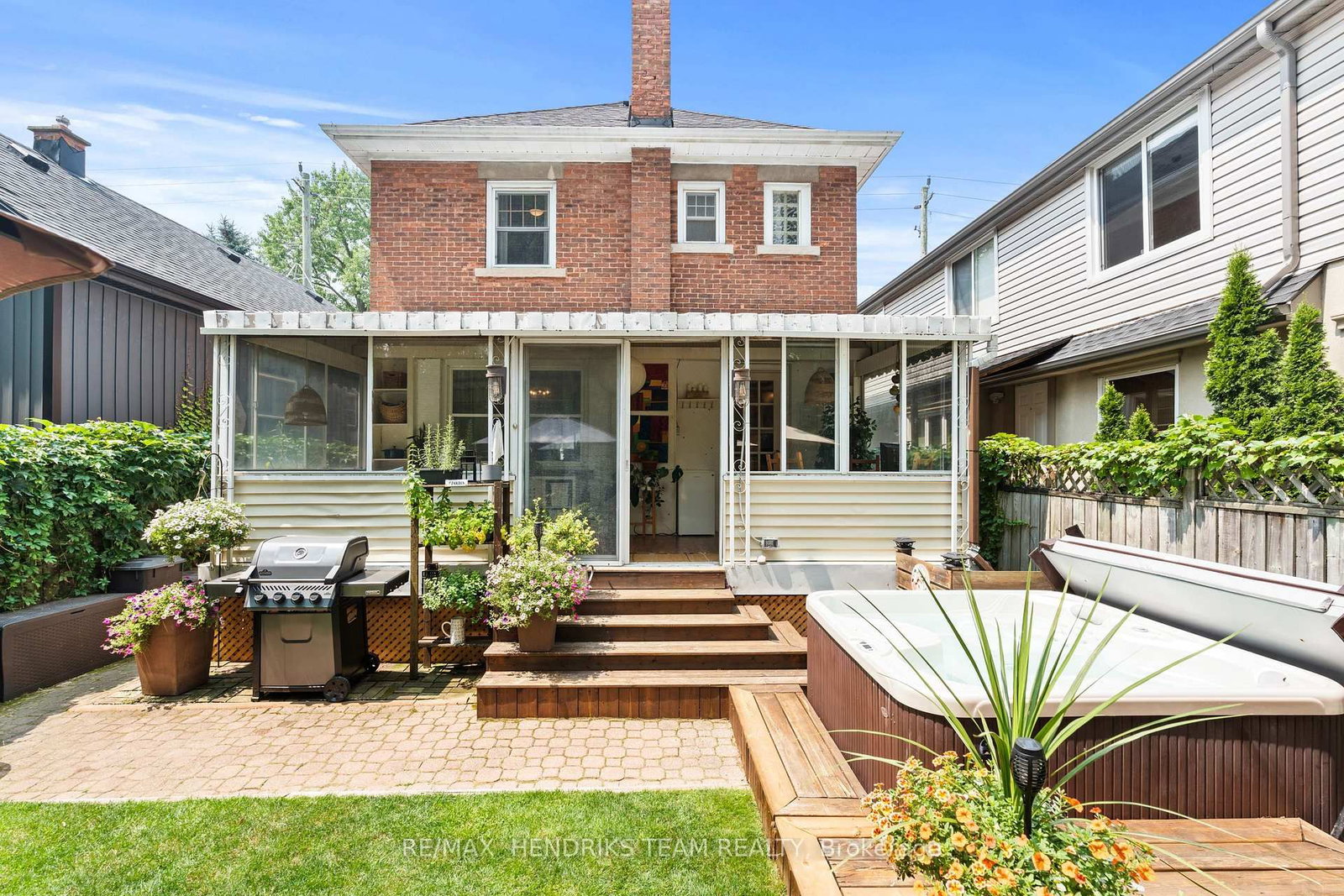 150 York Street • St. Catharines, ON photo 43