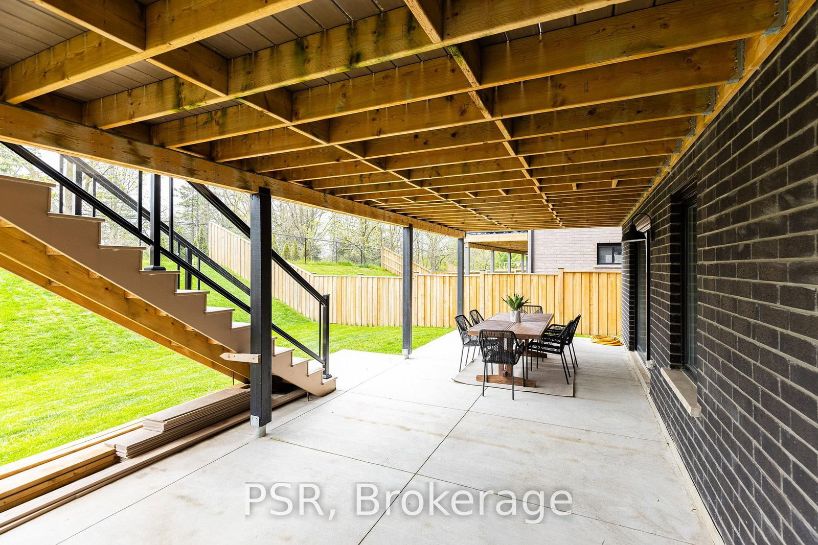 577 Doonwoods Crescent • Kitchener, ON photo 40