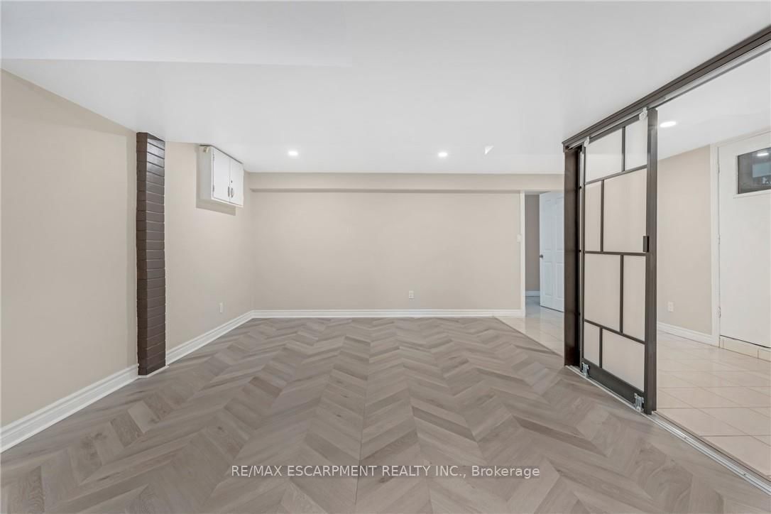 36 Skylark Drive • Hamilton, ON photo 37