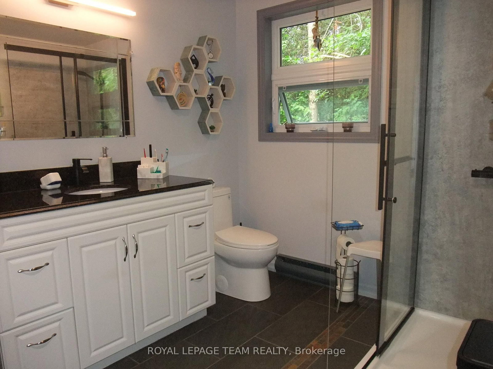 1563 Goshen Road • Renfrew, ON photo 13