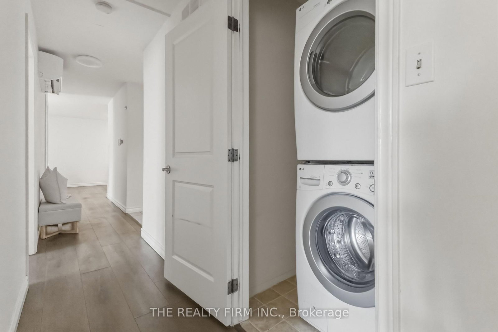 733 Deveron Crescent • #210 • London South, ON photo 25