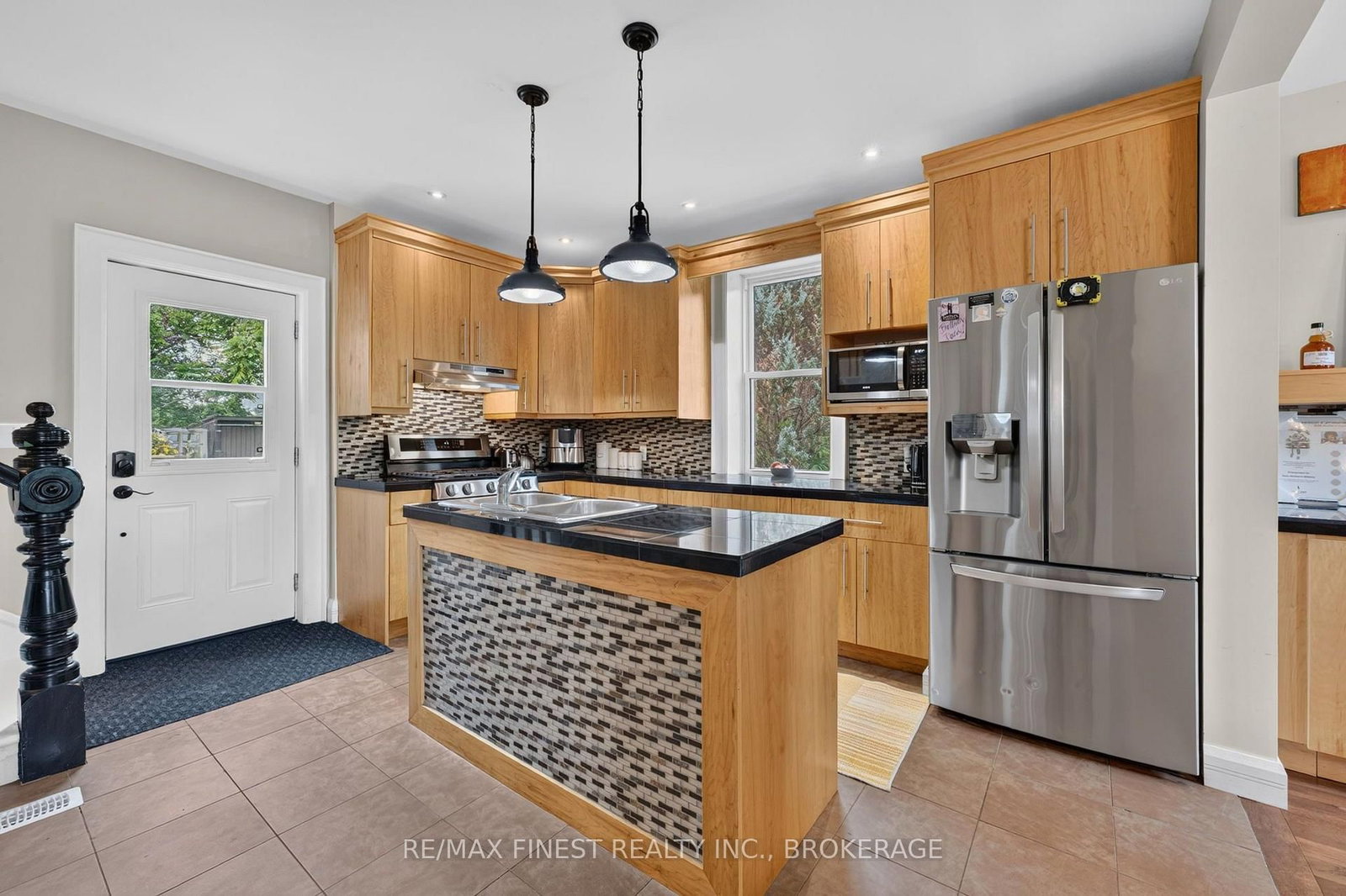 52 Main Street • Merrickville-Wolford, ON photo 6