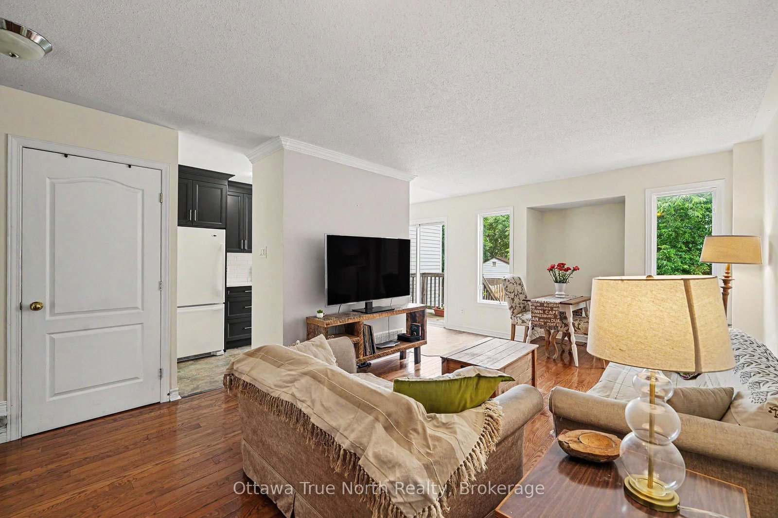 78 Redpath Drive • Ottawa, ON photo 5