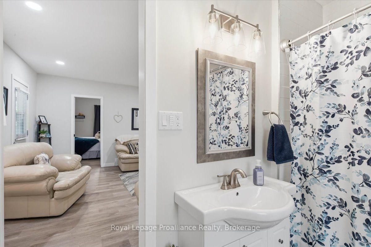 2017 Clark Road • Mountain Grove, ON photo 14