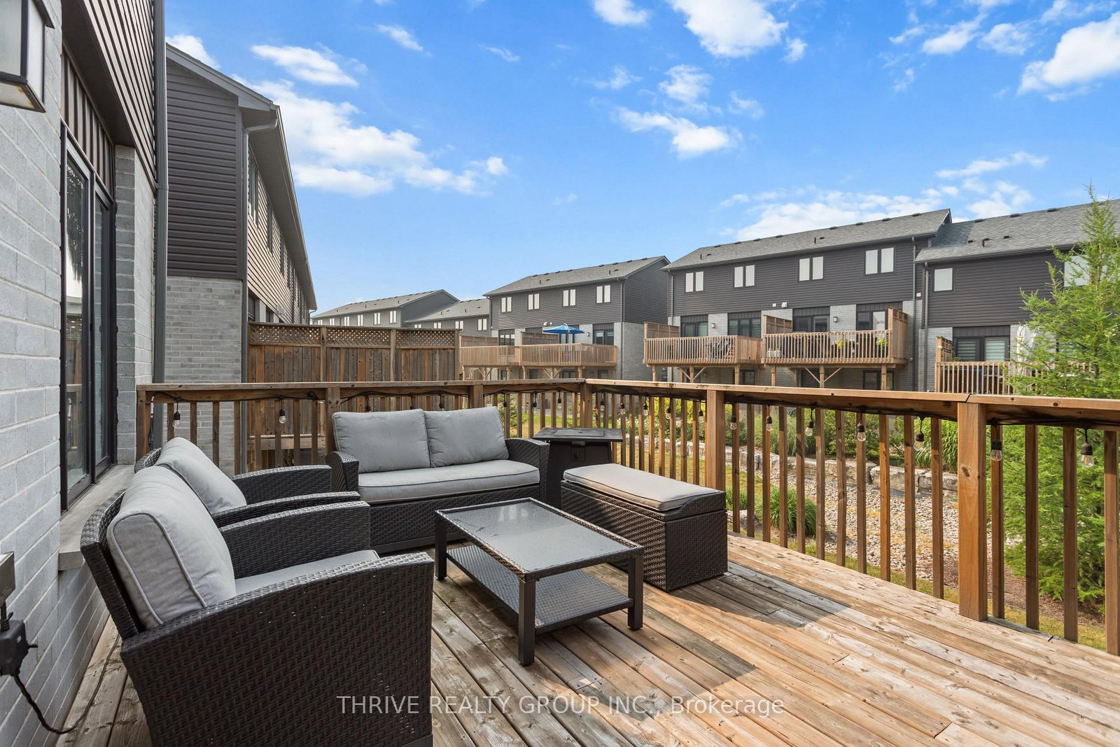 1070 Meadowlark Ridge • #25 • London South, ON photo 42