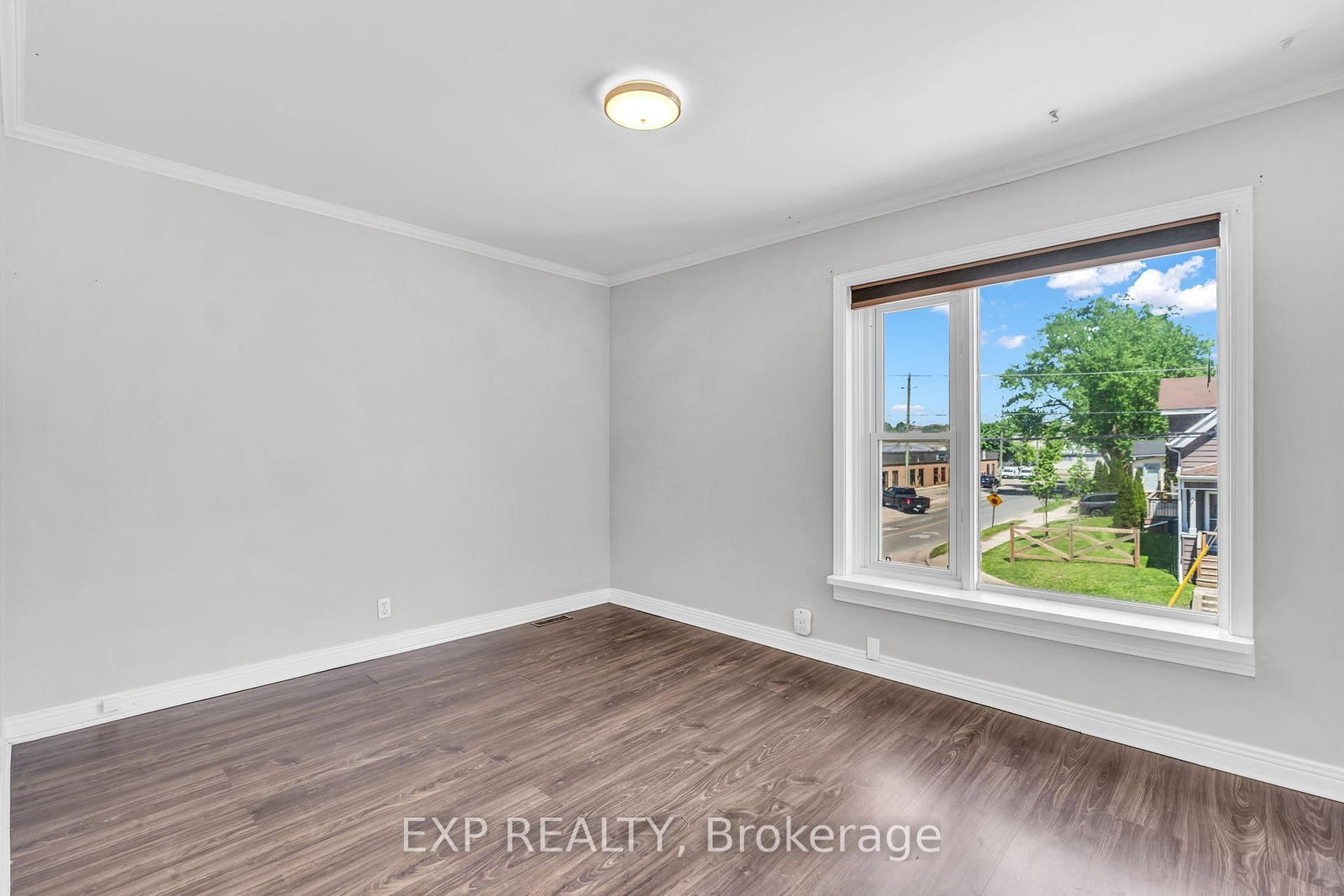553 Quebec Street • London East, ON photo 22