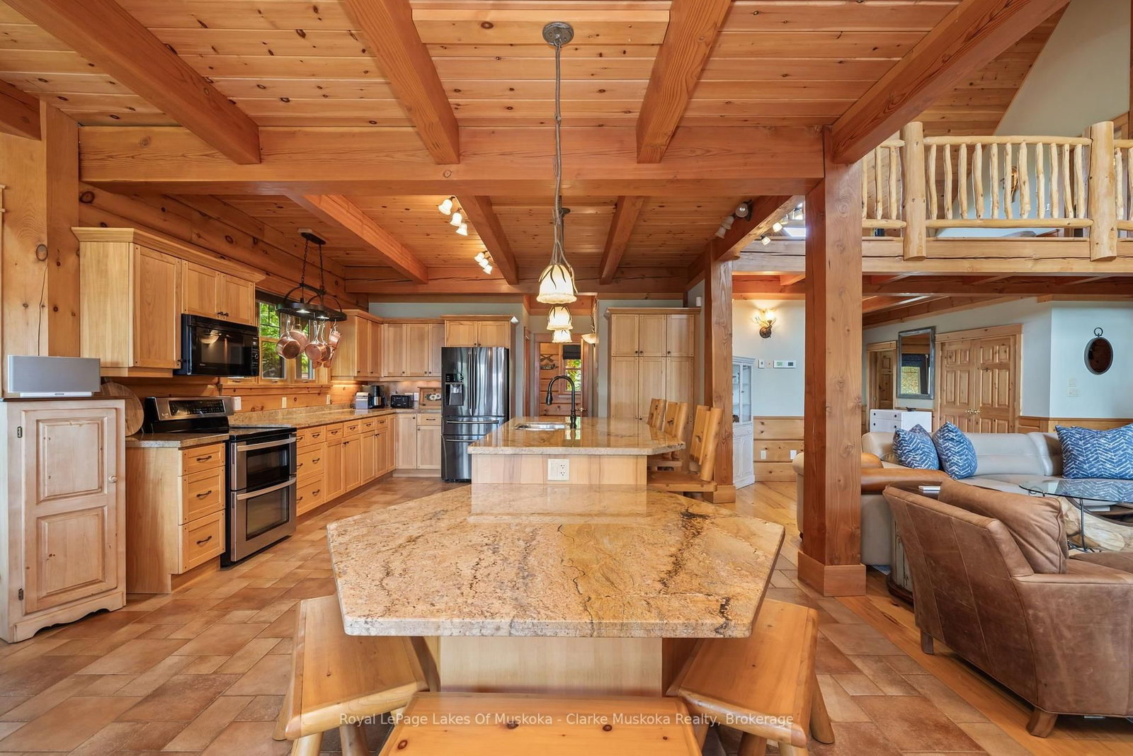 1040 7TH HEAVEN Lane • Bracebridge, ON photo 14