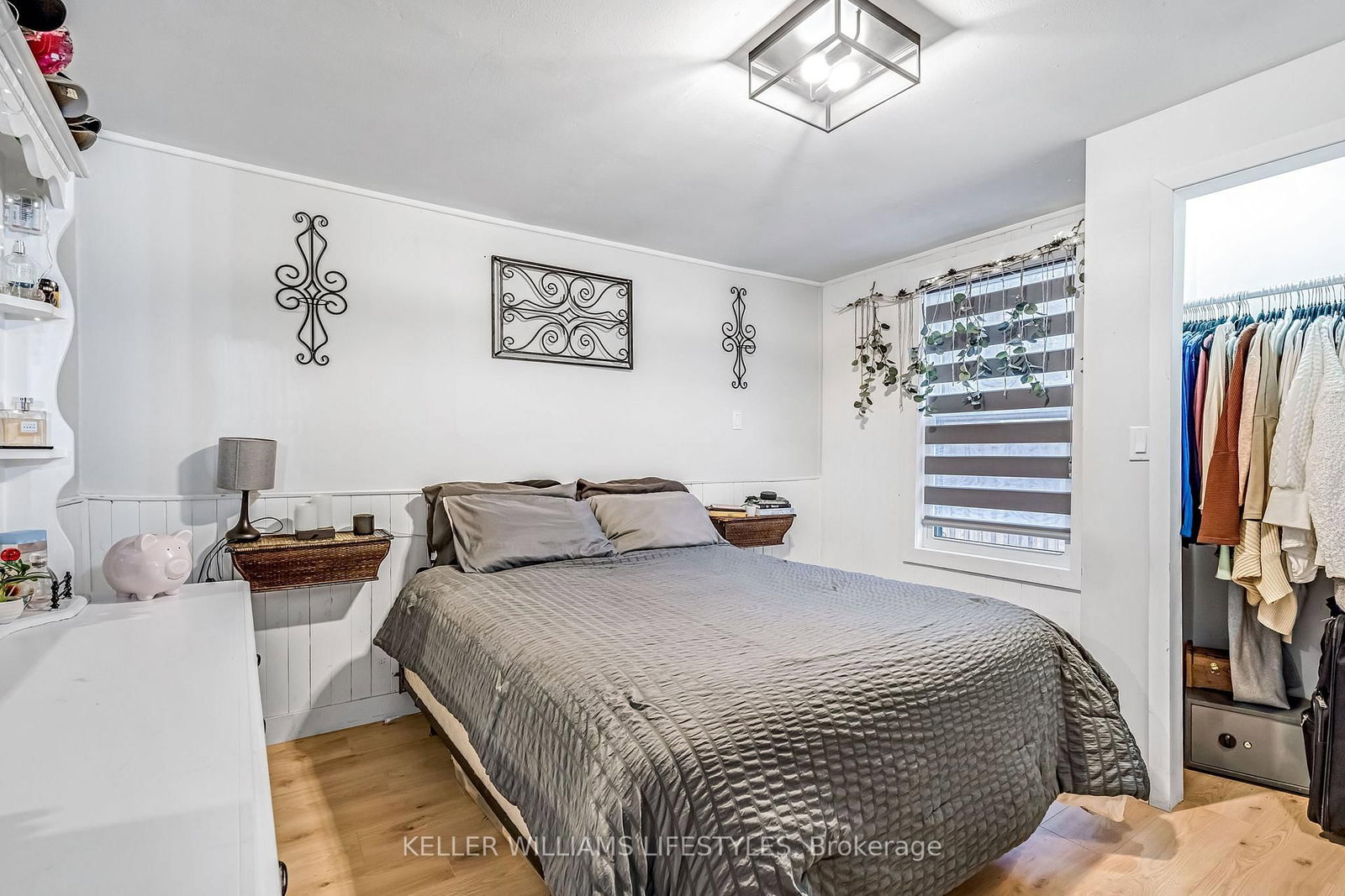 2 OPECHEE Street • St. Thomas, ON photo 16