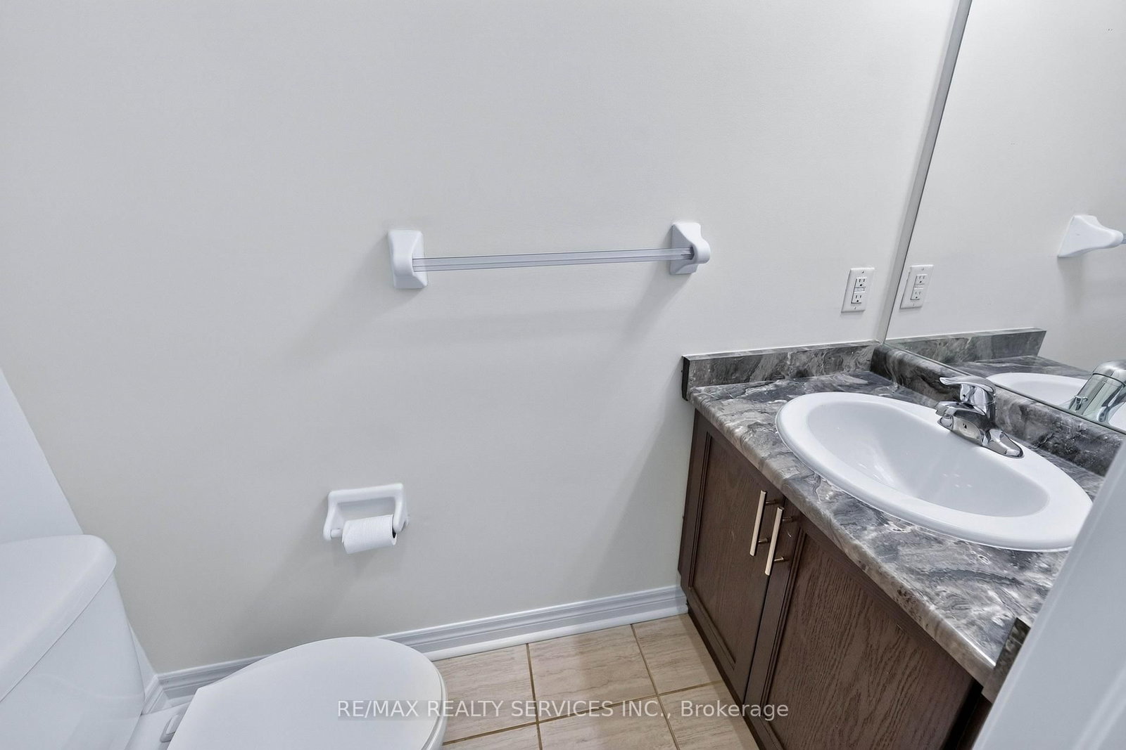 1149 Upper Thames Drive • Woodstock, ON photo 20