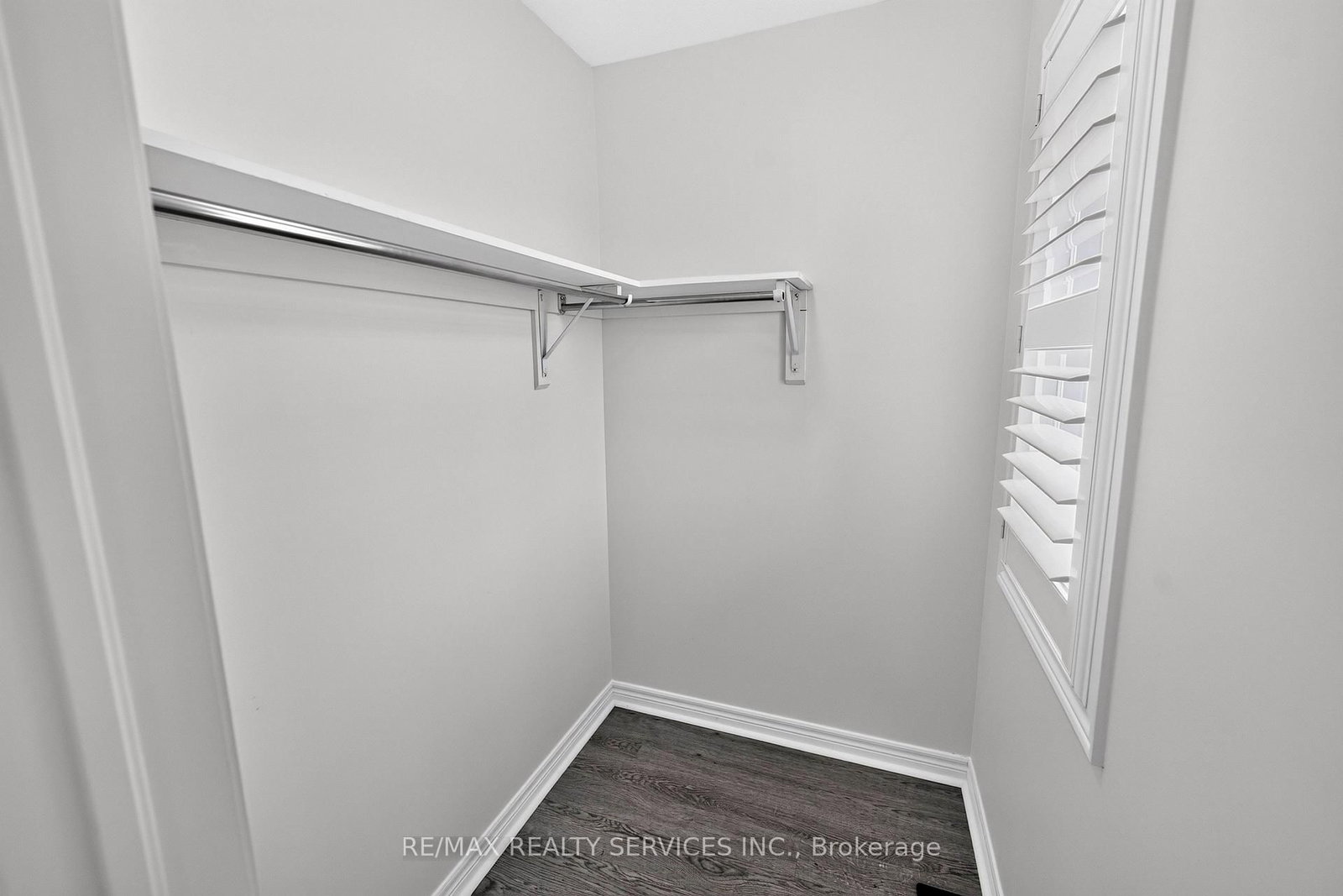 1149 Upper Thames Drive • Woodstock, ON photo 32
