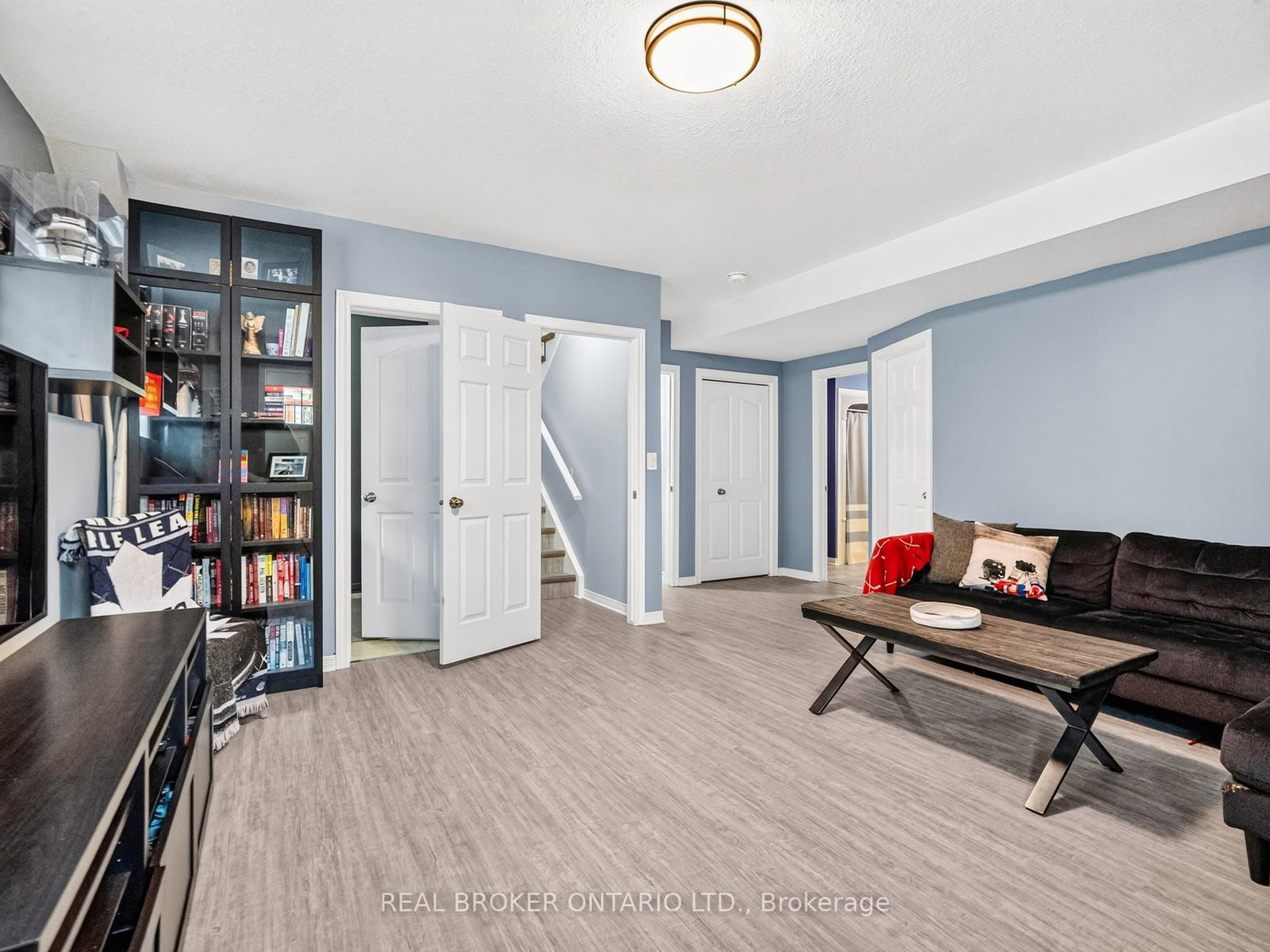 501 Trillium Avenue • Welland, ON photo 28