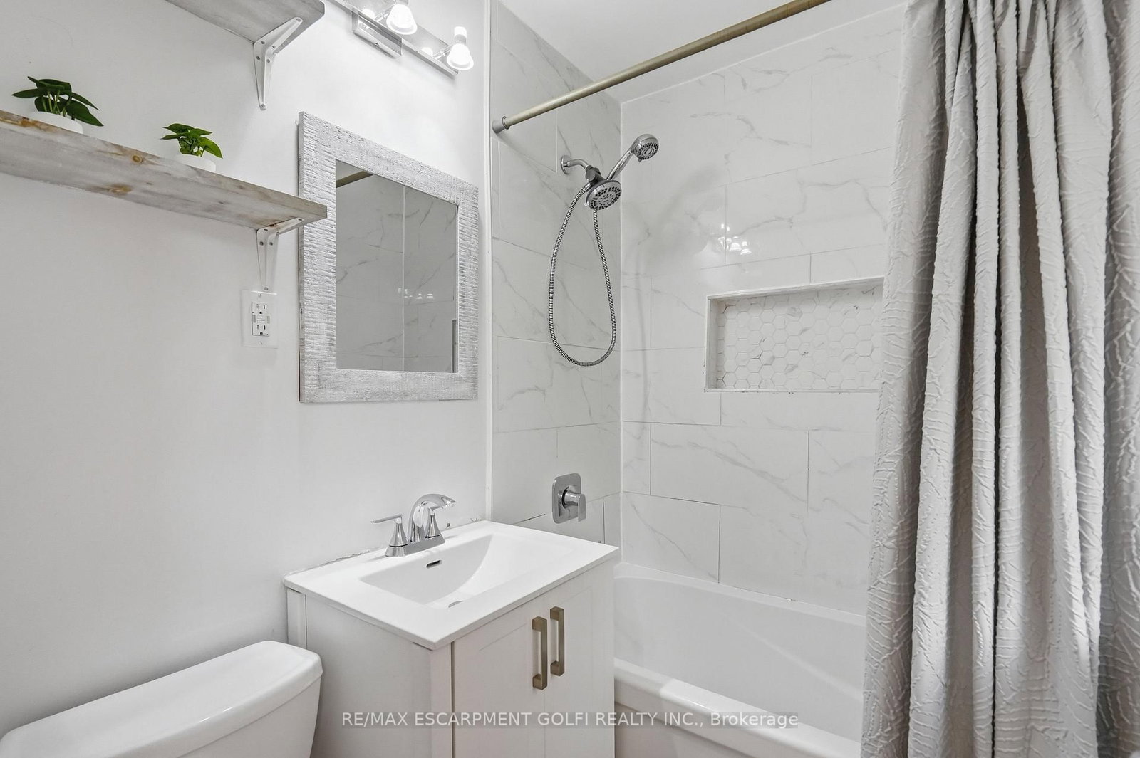 160 East 36th Street • Hamilton, ON photo 16
