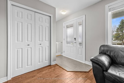 14 Maria Street • Casselman, ON photo 5