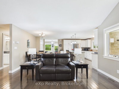 207 Edmund Street • West Grey, ON photo 5
