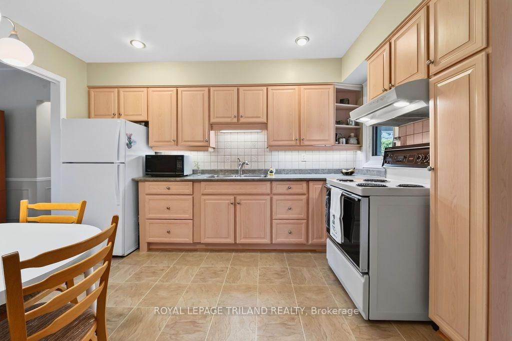 1 Milford Crescent • London North, ON photo 11