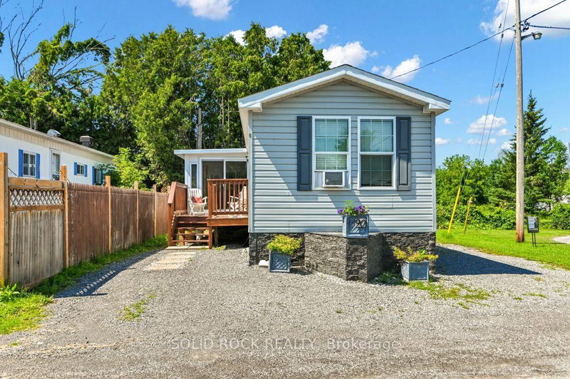 90 - 3535 St Joseph Boulevard W