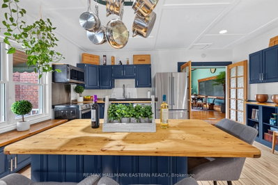 1231 Highway 7 • Kawartha Lakes, ON photo 5
