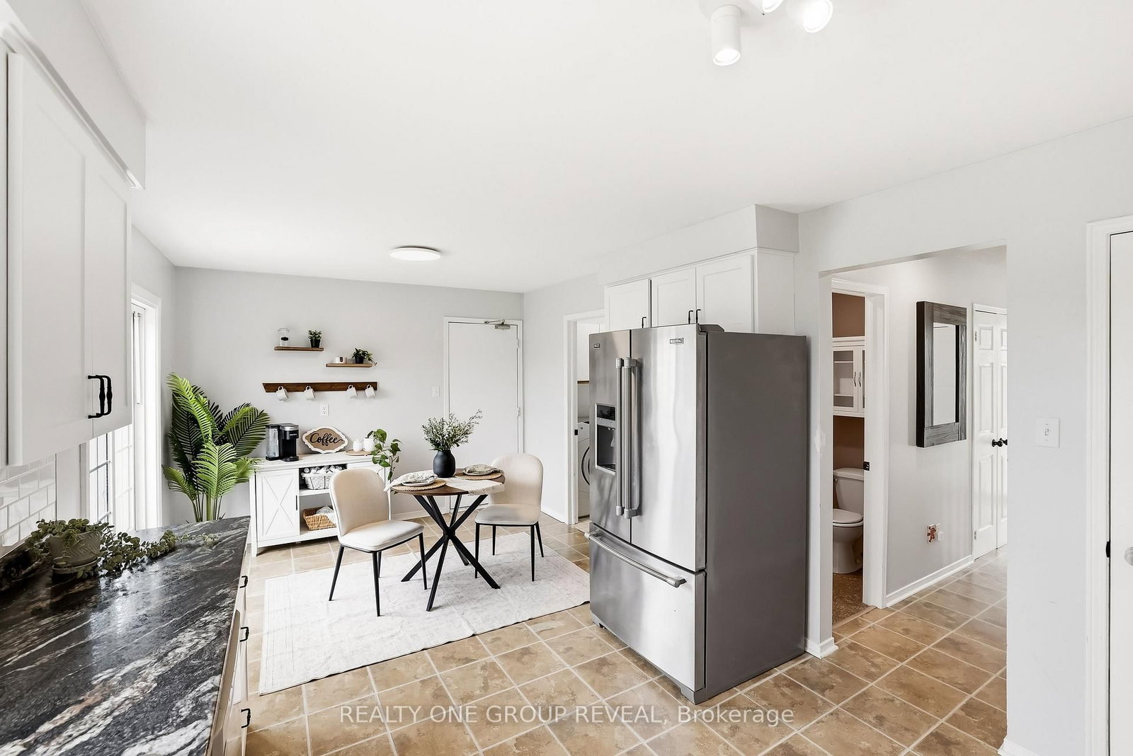 2 Mancini Dr Drive • Kawartha Lakes, ON photo 16