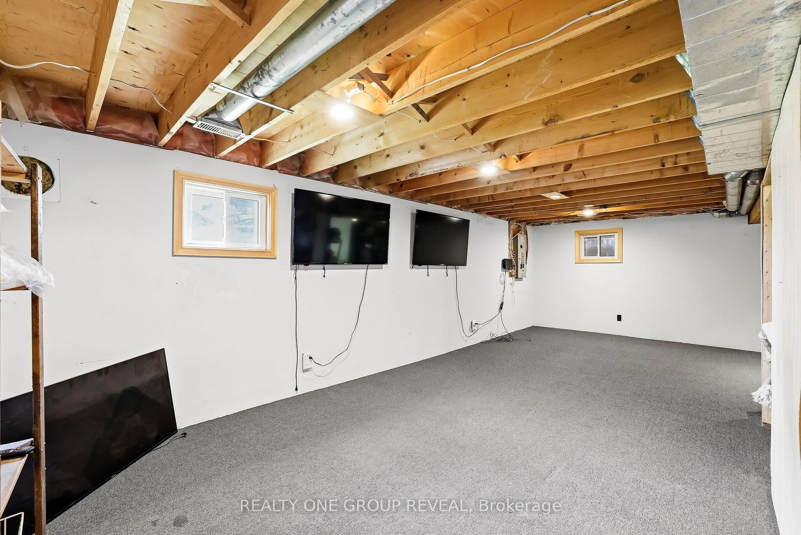 2 Mancini Dr Drive • Kawartha Lakes, ON photo 39