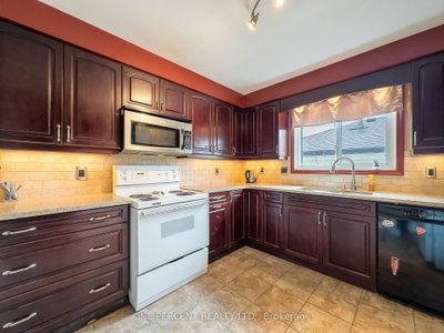 211 REID Street • Quinte West, ON photo 8