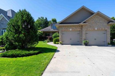 569 Creekwood Drive • Saugeen Shores, ON photo 5