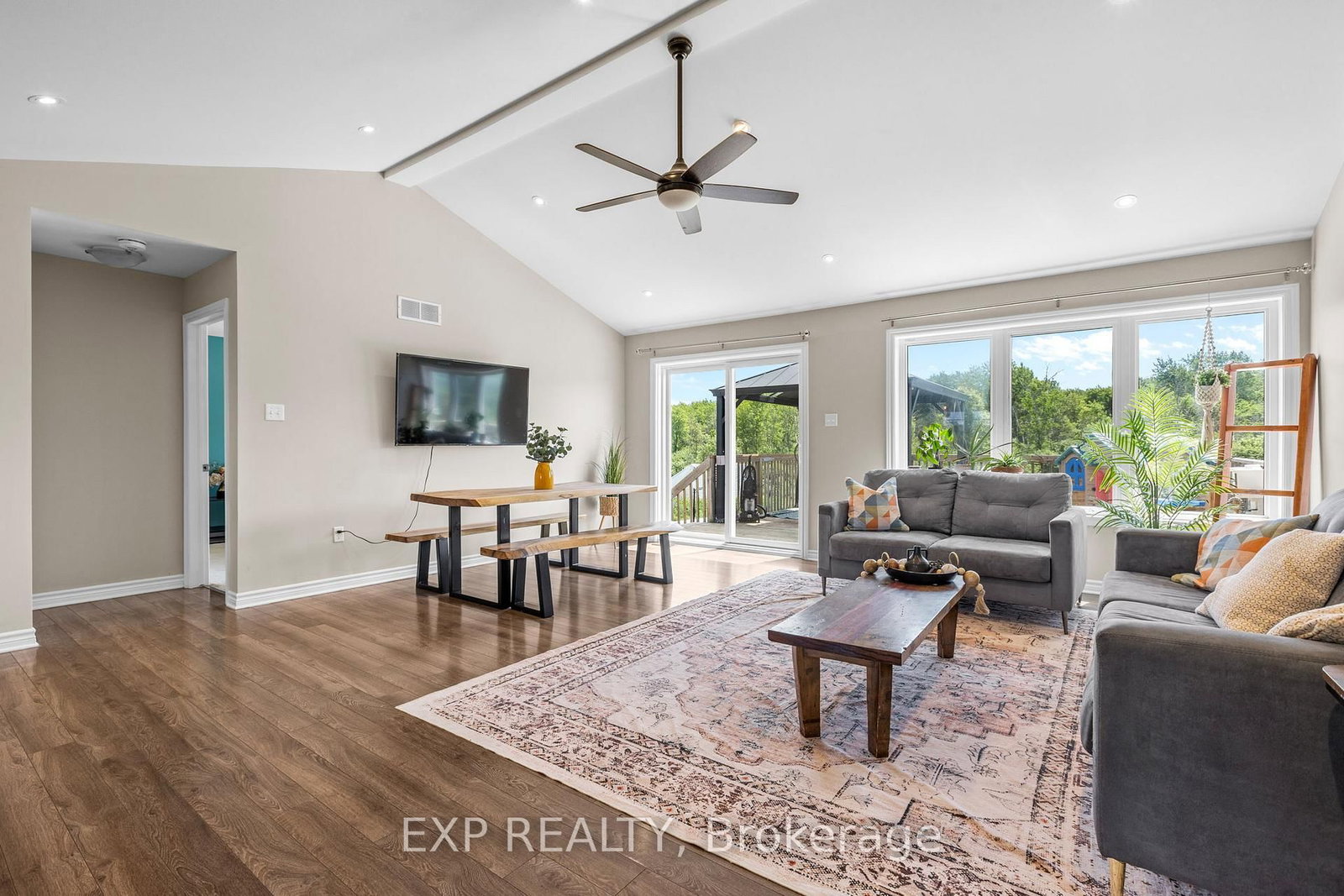 4153 Roger Stevens Drive • Smiths Falls, ON photo 11