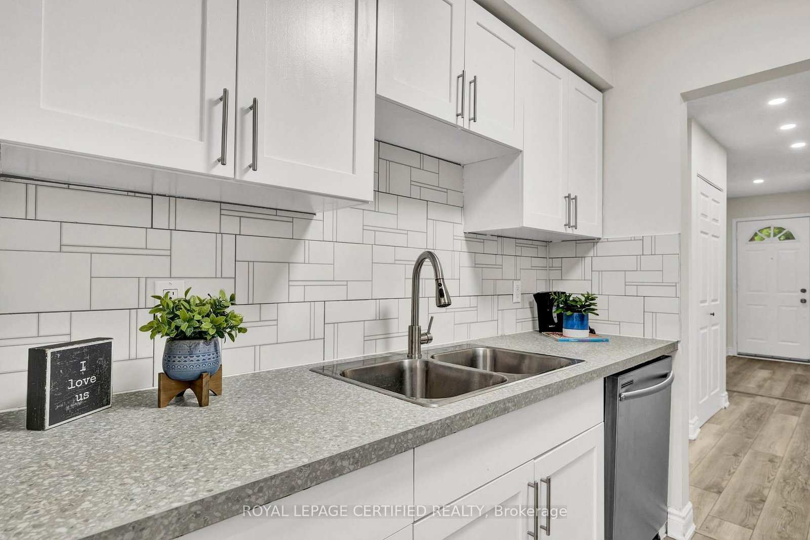 302 W College Avenue • #21 • Guelph, ON photo 13