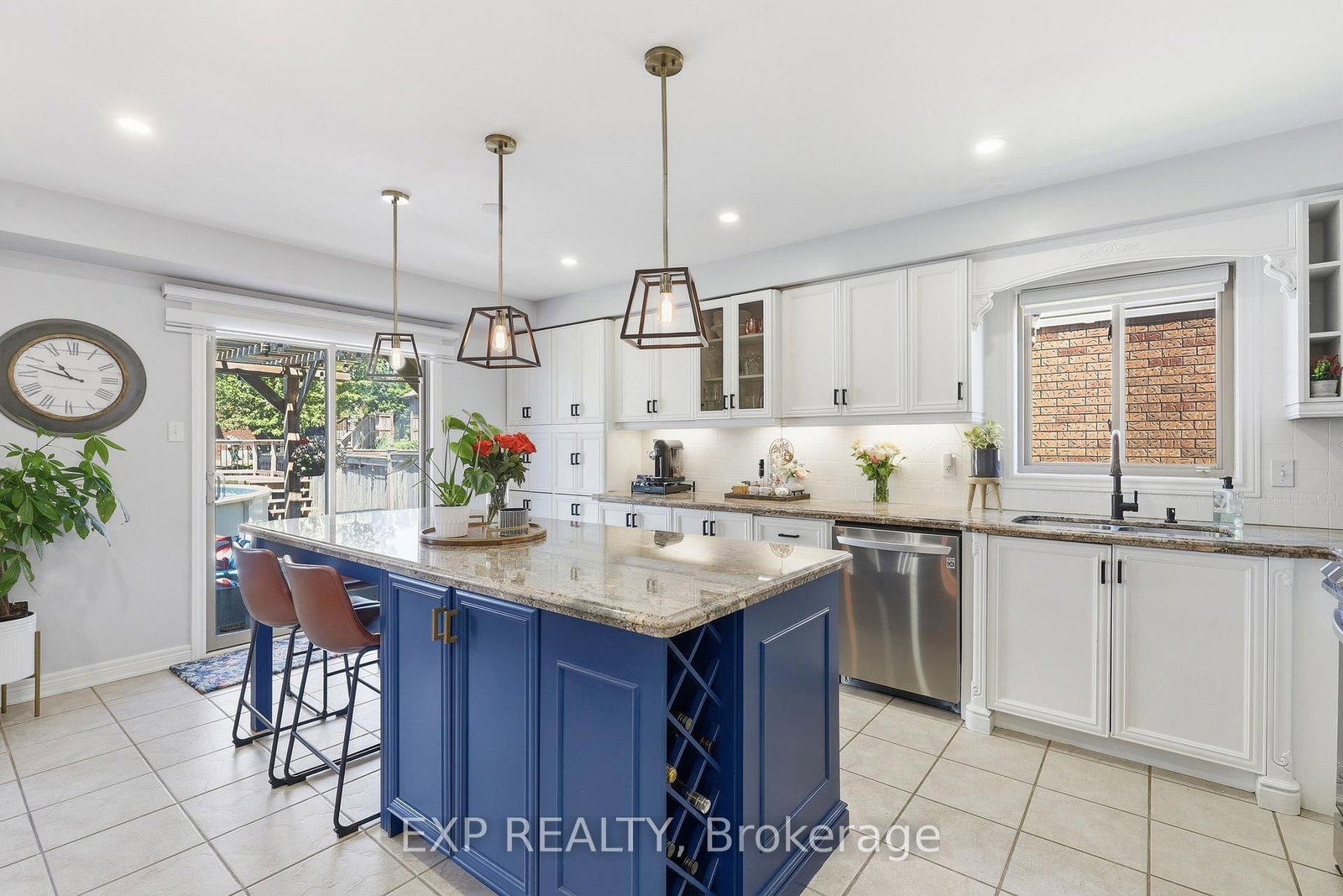 194 Southbrook Drive • Hamilton, ON photo 15