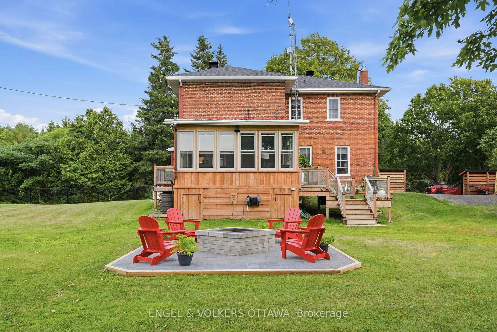 20923 County Road 25 • South Glengarry, ON photo 38