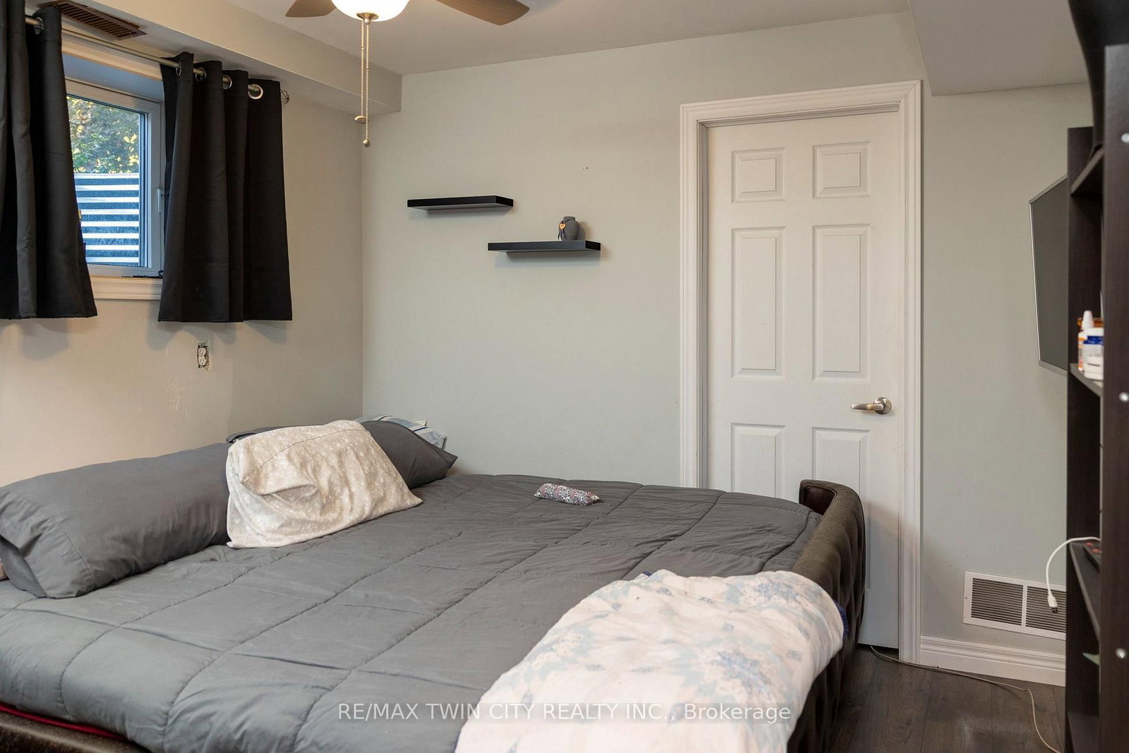 976 E MCDOWELL Road • Norfolk, ON photo 26