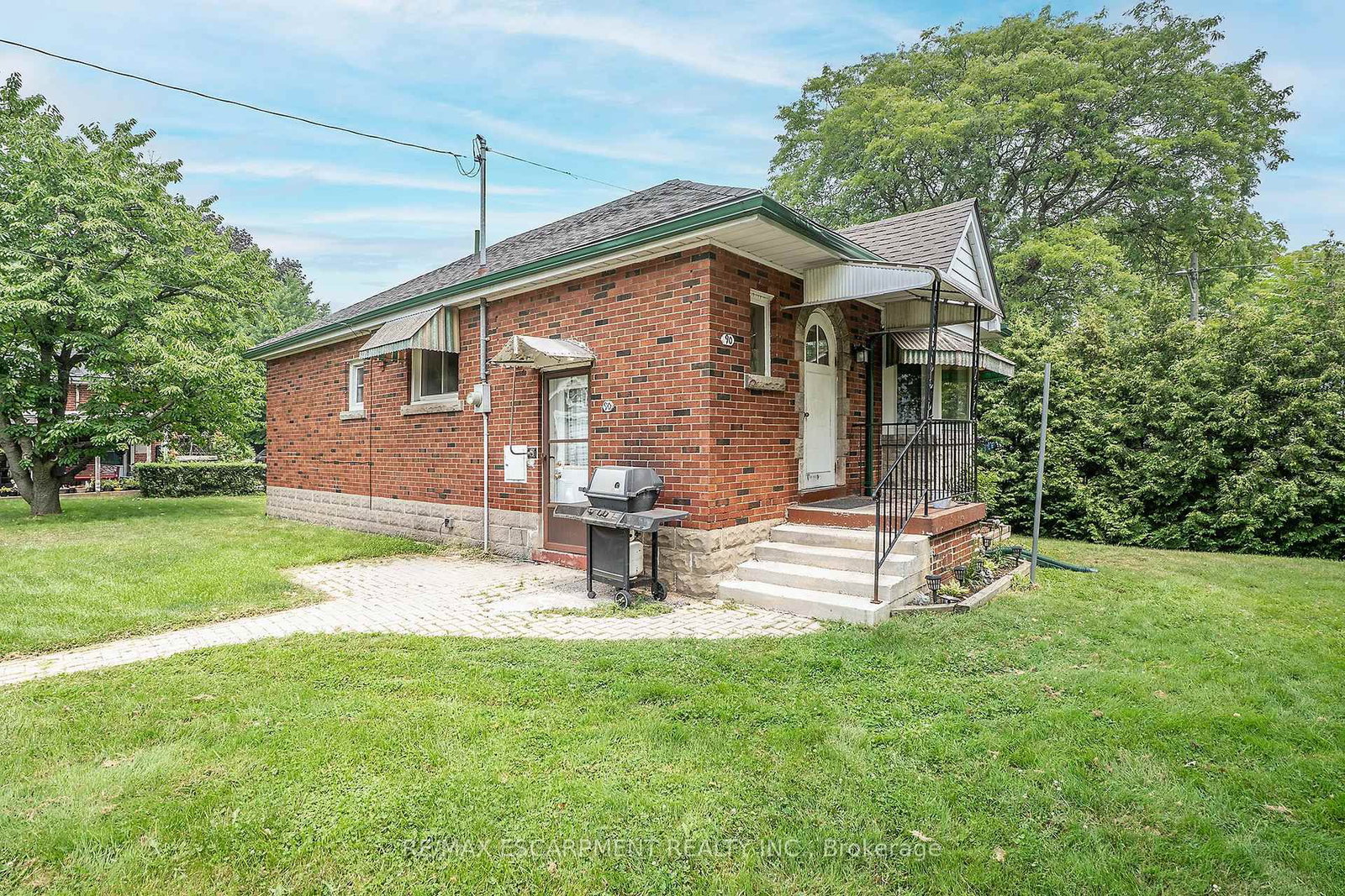 90 Osler Drive • Hamilton, ON photo 19