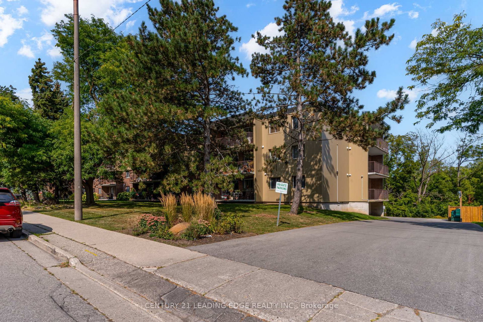 30 Avalon Place • #314 • Kitchener, ON photo 36