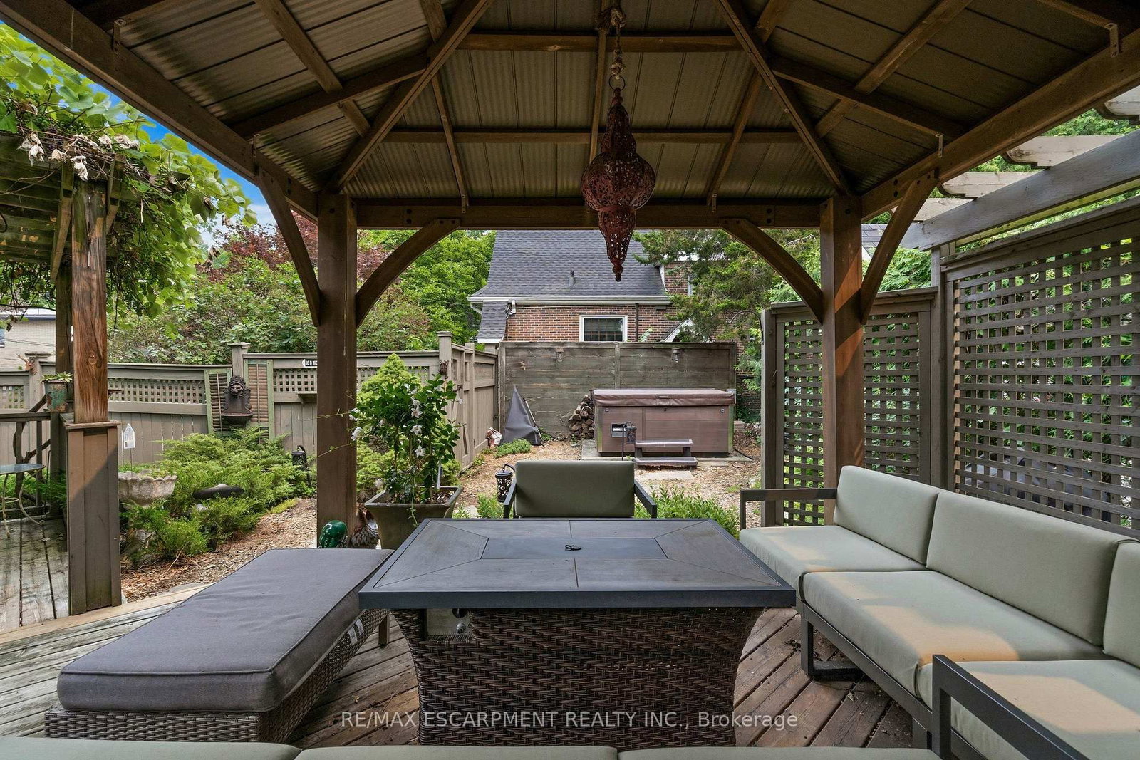 61 MOUNTAIN Avenue • Hamilton, ON photo 40