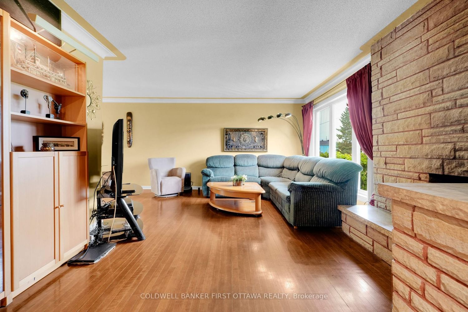 636 Malartic Avenue • Ottawa, ON photo 8