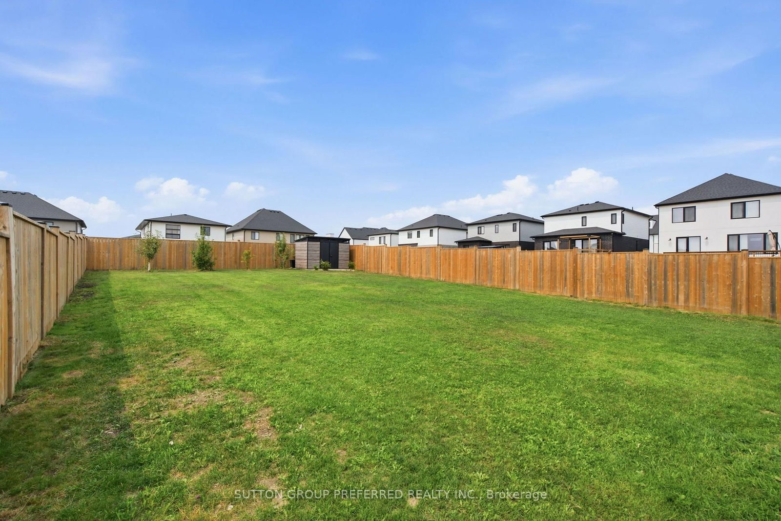 19 Kaiser Lane • Middlesex Centre, ON photo 36