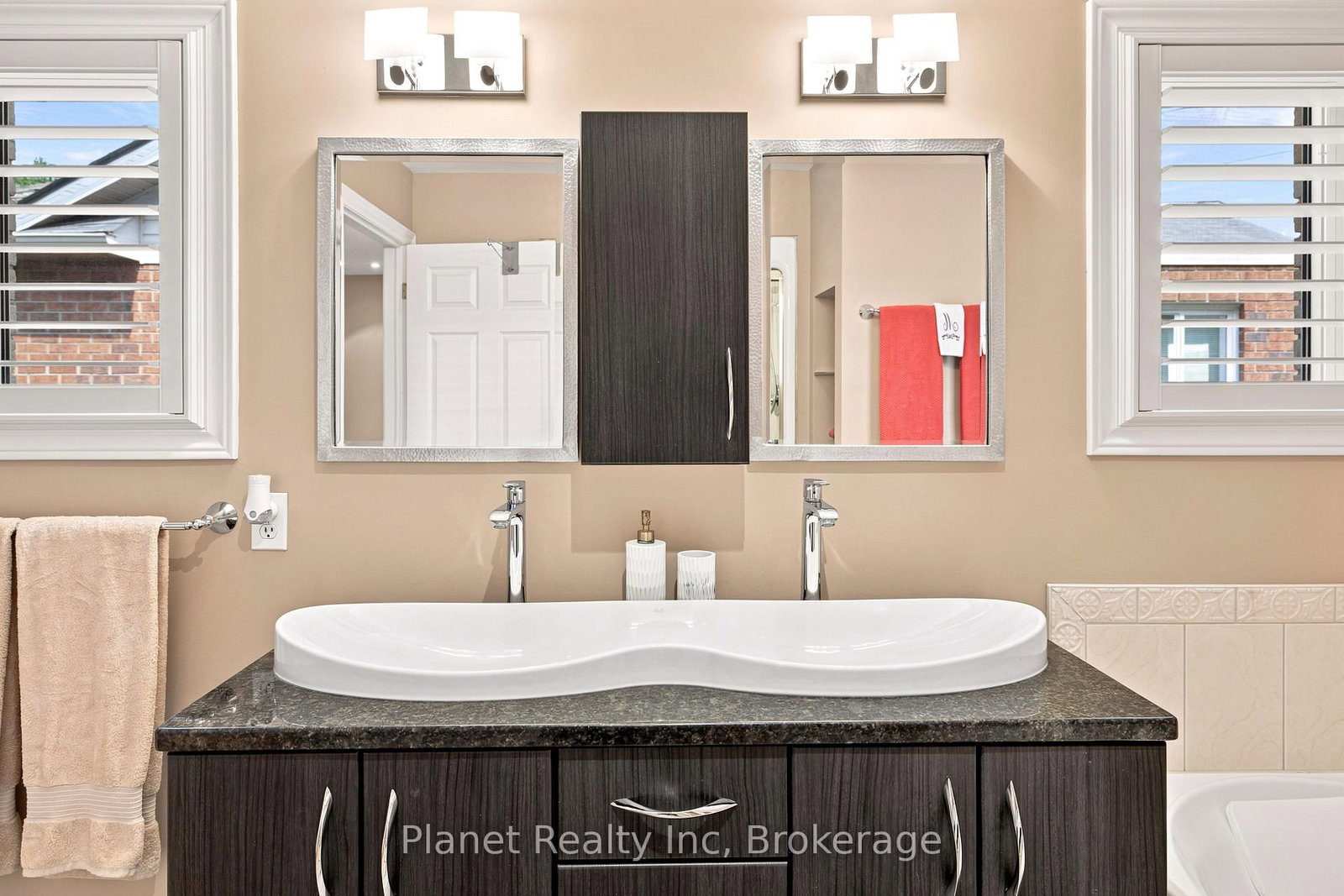 59 Honeysuckle Drive • Guelph, ON photo 23