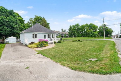 402 Clothier Street E — photo 3