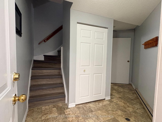 33 - 60 Elmsdale Drive