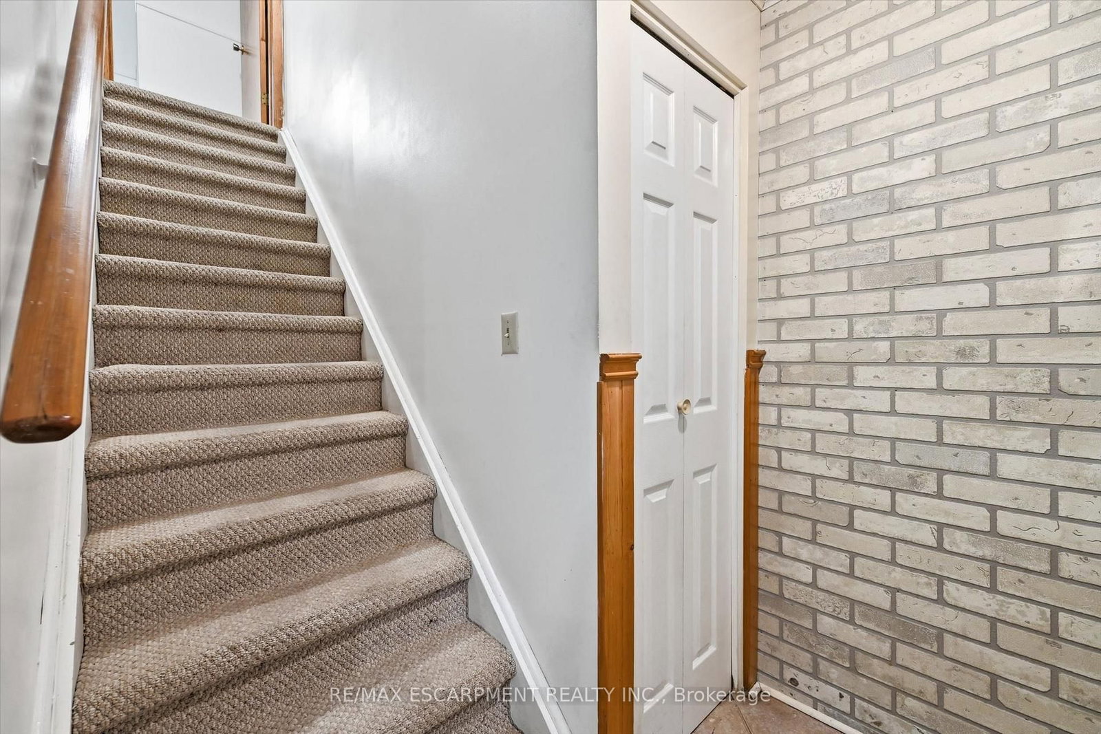 156 HOPE Avenue • Hamilton, ON photo 17