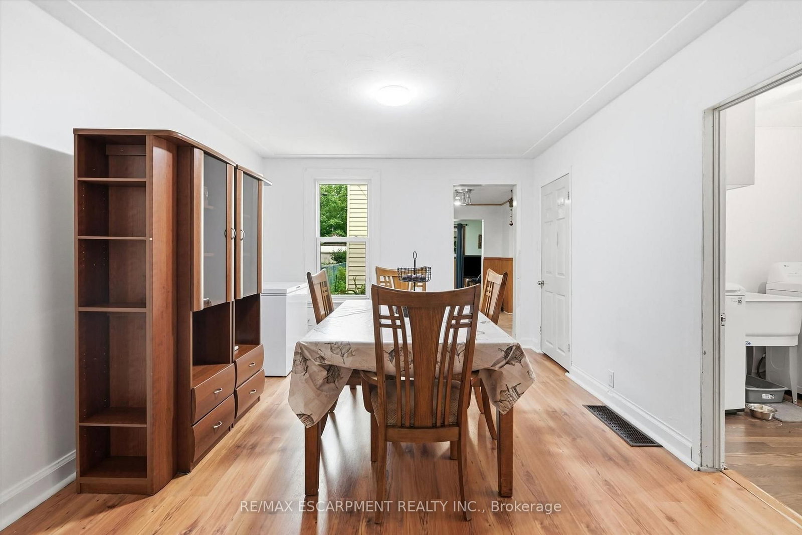 156 HOPE Avenue • Hamilton, ON photo 6