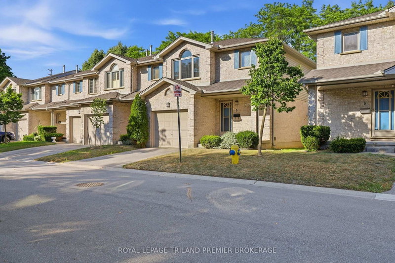 #5 - 155 Killarney Road