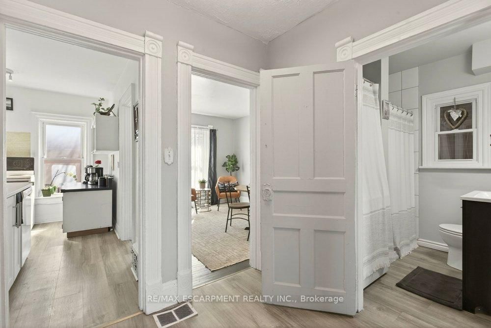 49 Cheever Street • Hamilton, ON photo 17