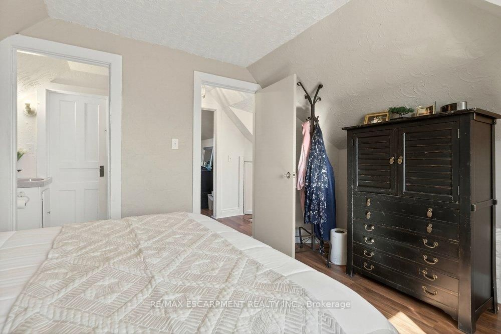 49 Cheever Street • Hamilton, ON photo 48