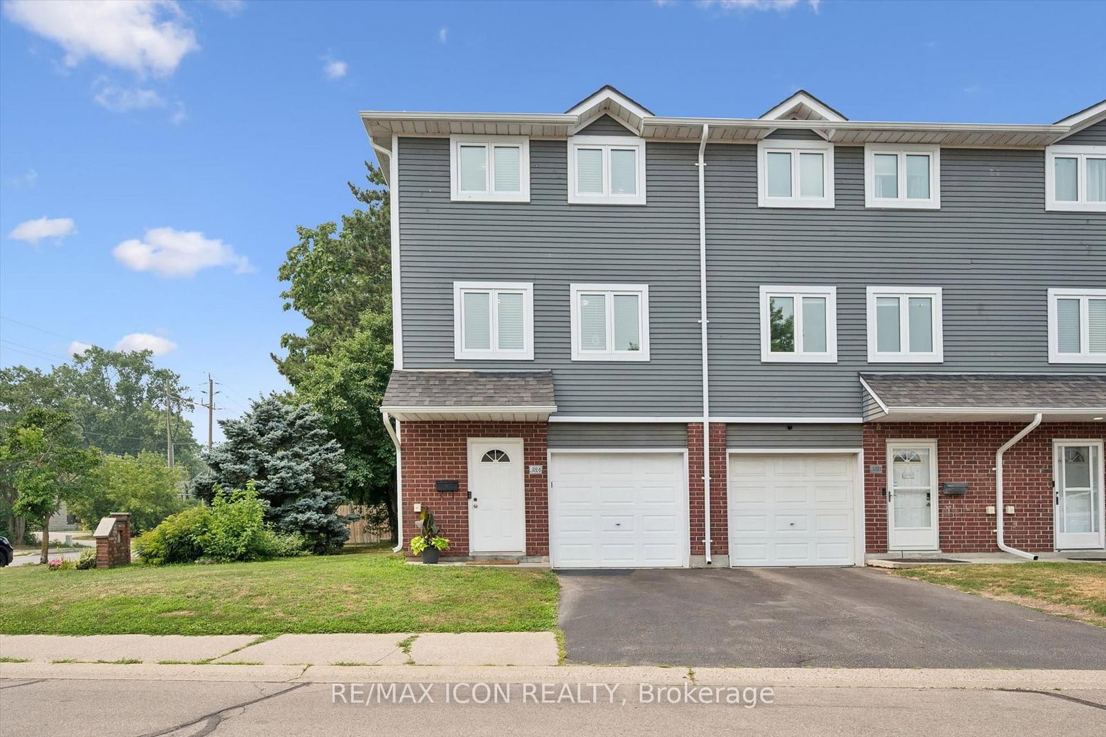38 Harris Avenue • #A • Brantford, ON photo 3