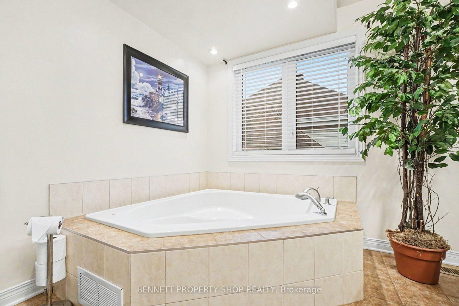 179 Sandra Crescent • Clarence-Rockland, ON photo 17