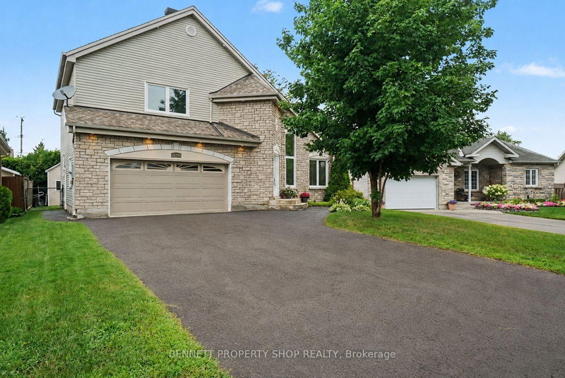 179 Sandra Crescent