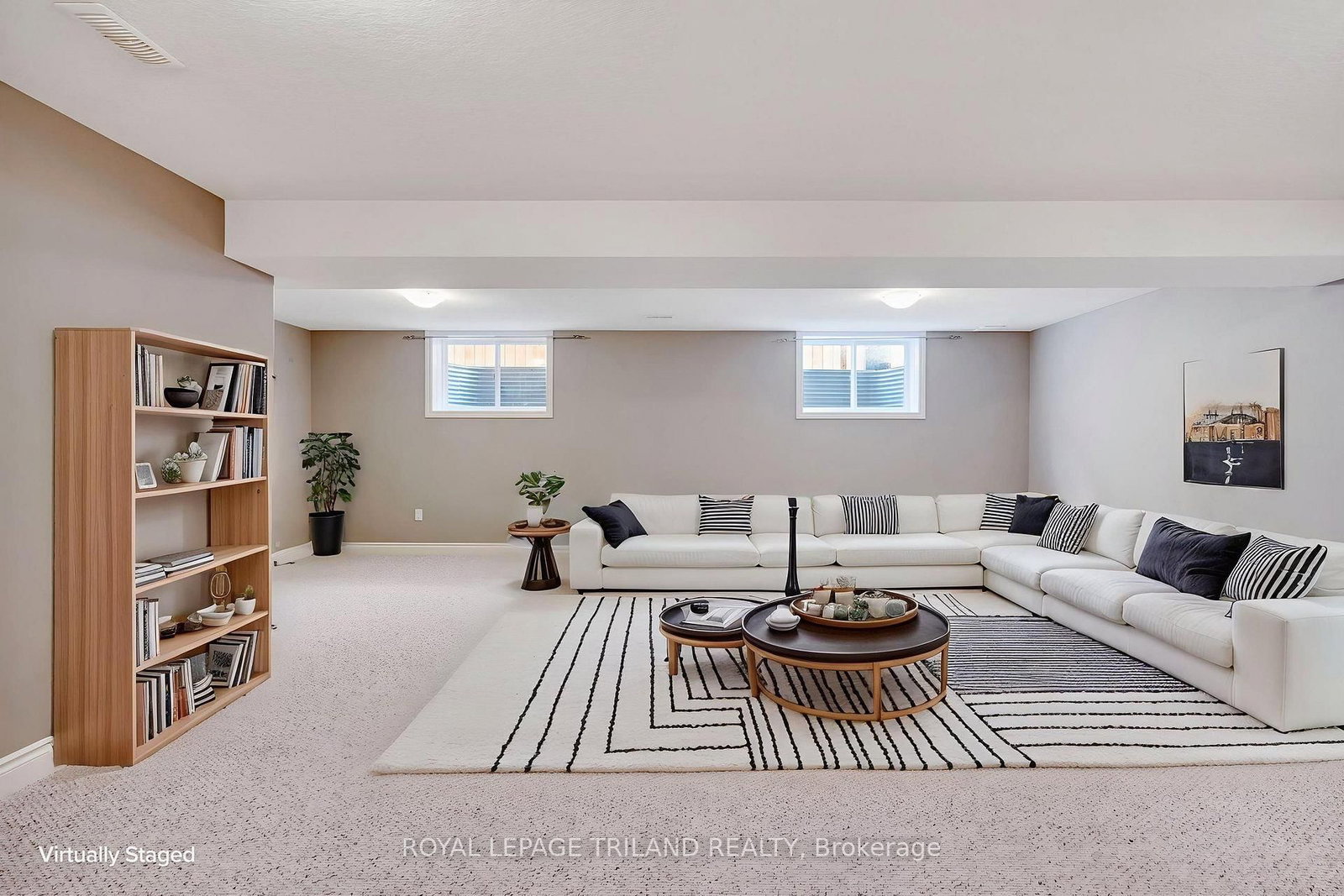35 Cassie Crescent • Strathroy-Caradoc, ON photo 31