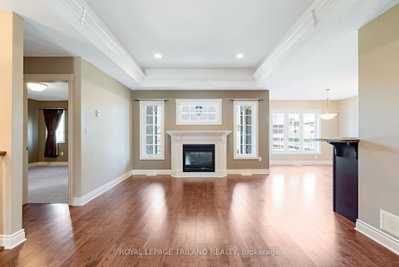 35 Cassie Crescent • Strathroy-Caradoc, ON photo 8