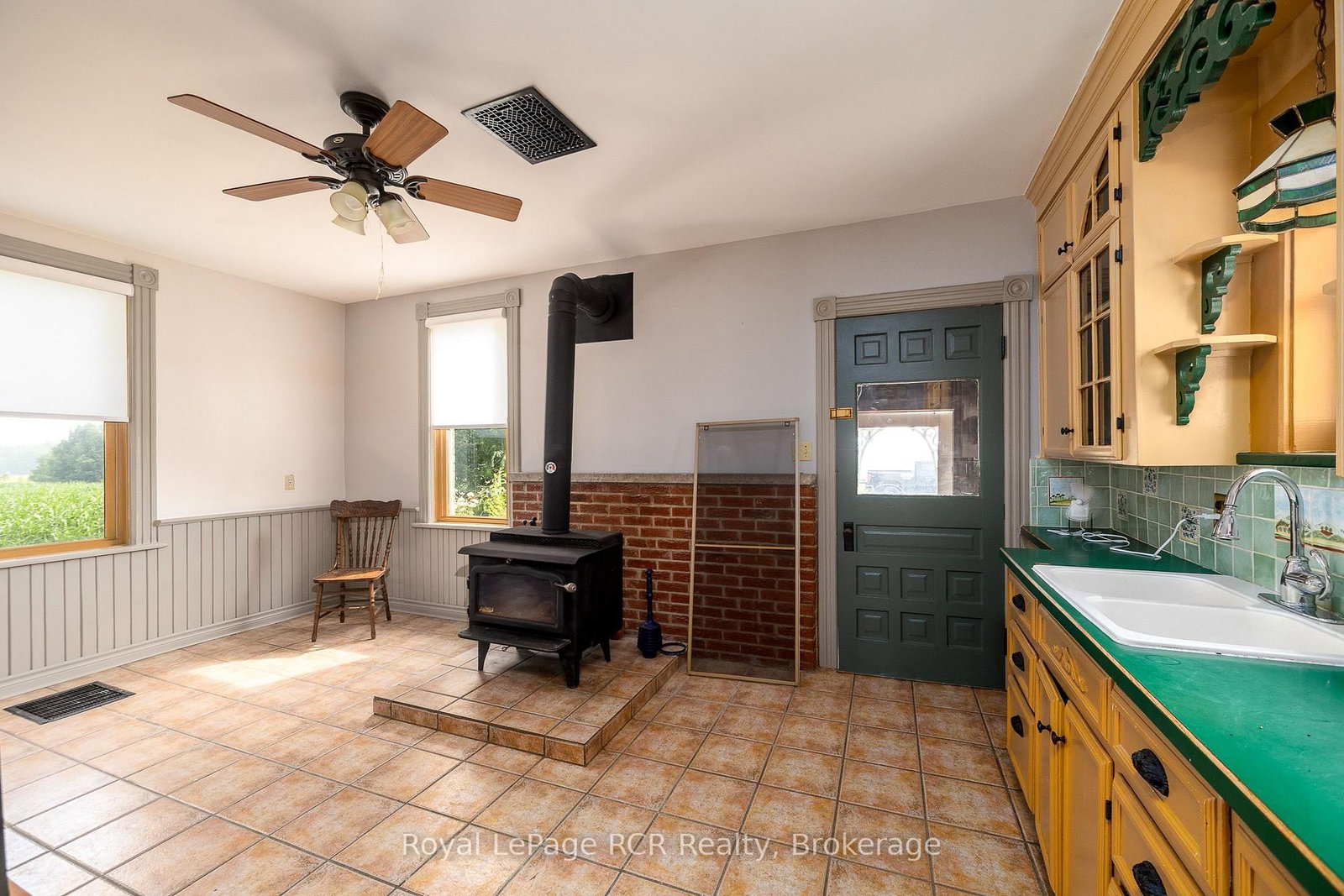 611808 Southgate Sideroad 61 • Southgate, ON photo 5