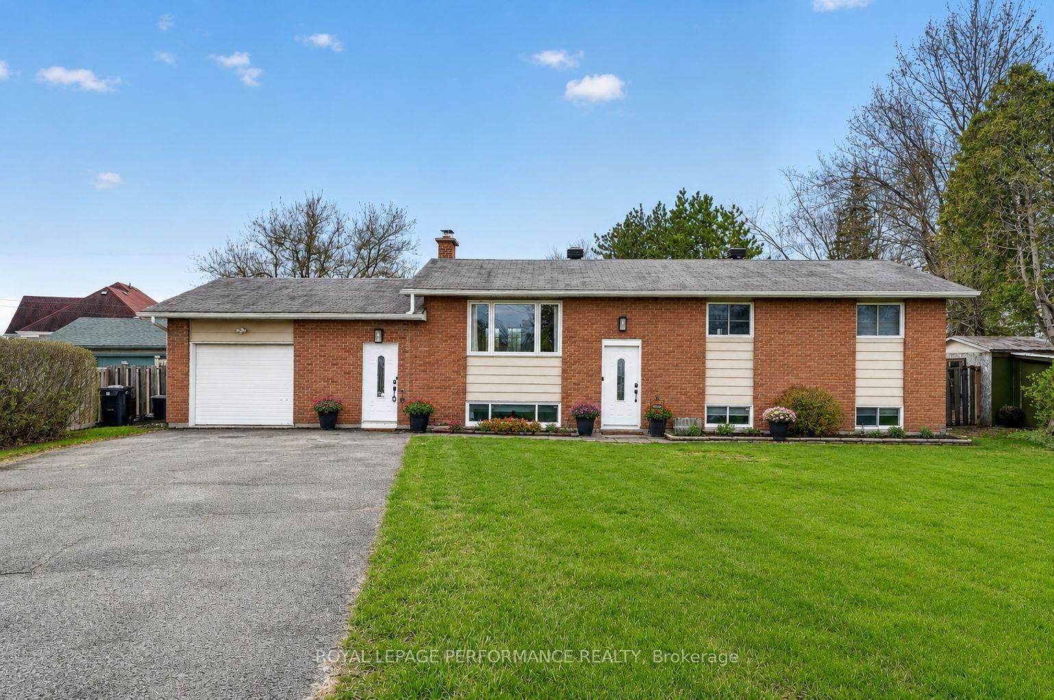 17406 County 18 Road • South Stormont, ON photo 1